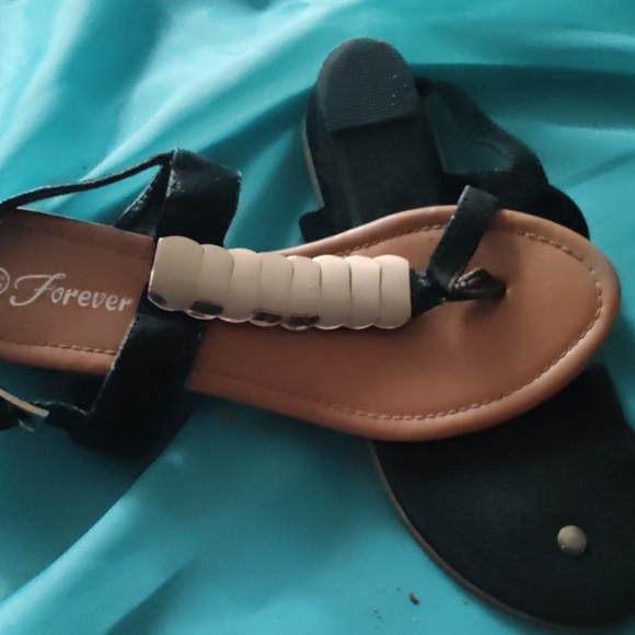 Sandals - Picture 2 of 2